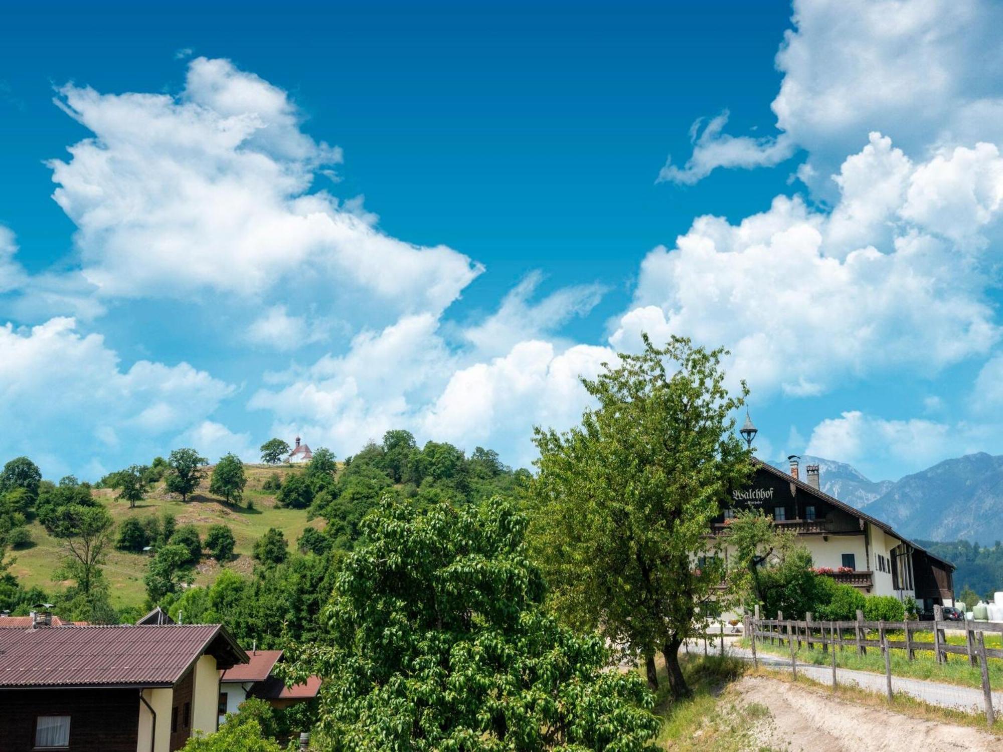 Property In Kirchbichl Esterno foto